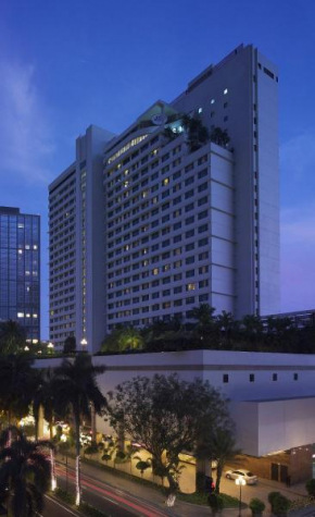 New World Makati Hotel, Manila